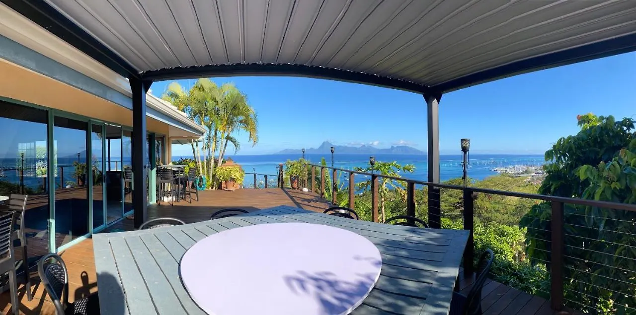 Suite 2 A Temanahau Lodge Punaauia  French Polynesia